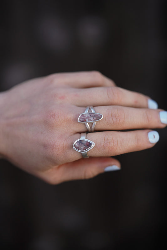 Floral Vines Agate Ring Size 7.25