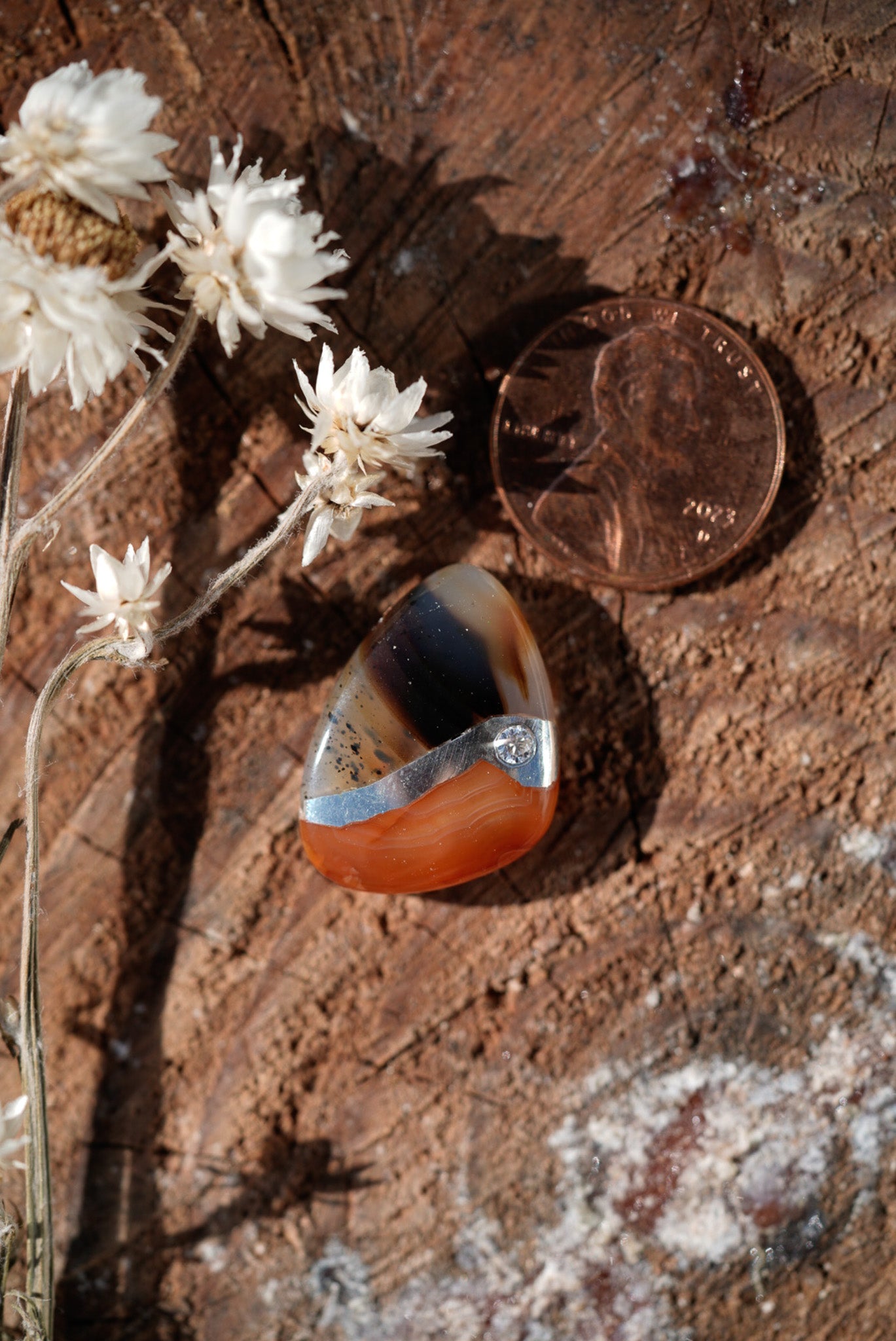 Kintarsia Cabochon - Diamond River No.6