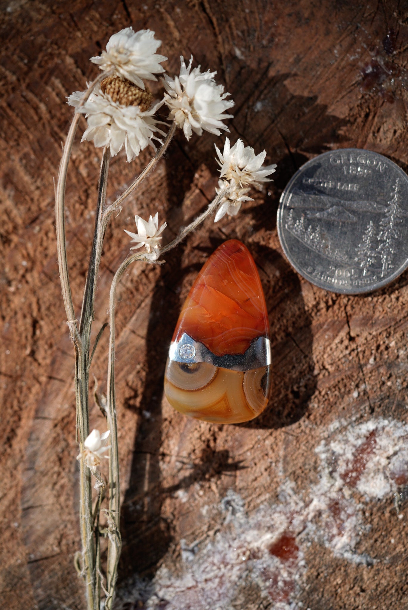 Kintarsia Cabochon - Diamond River No.1