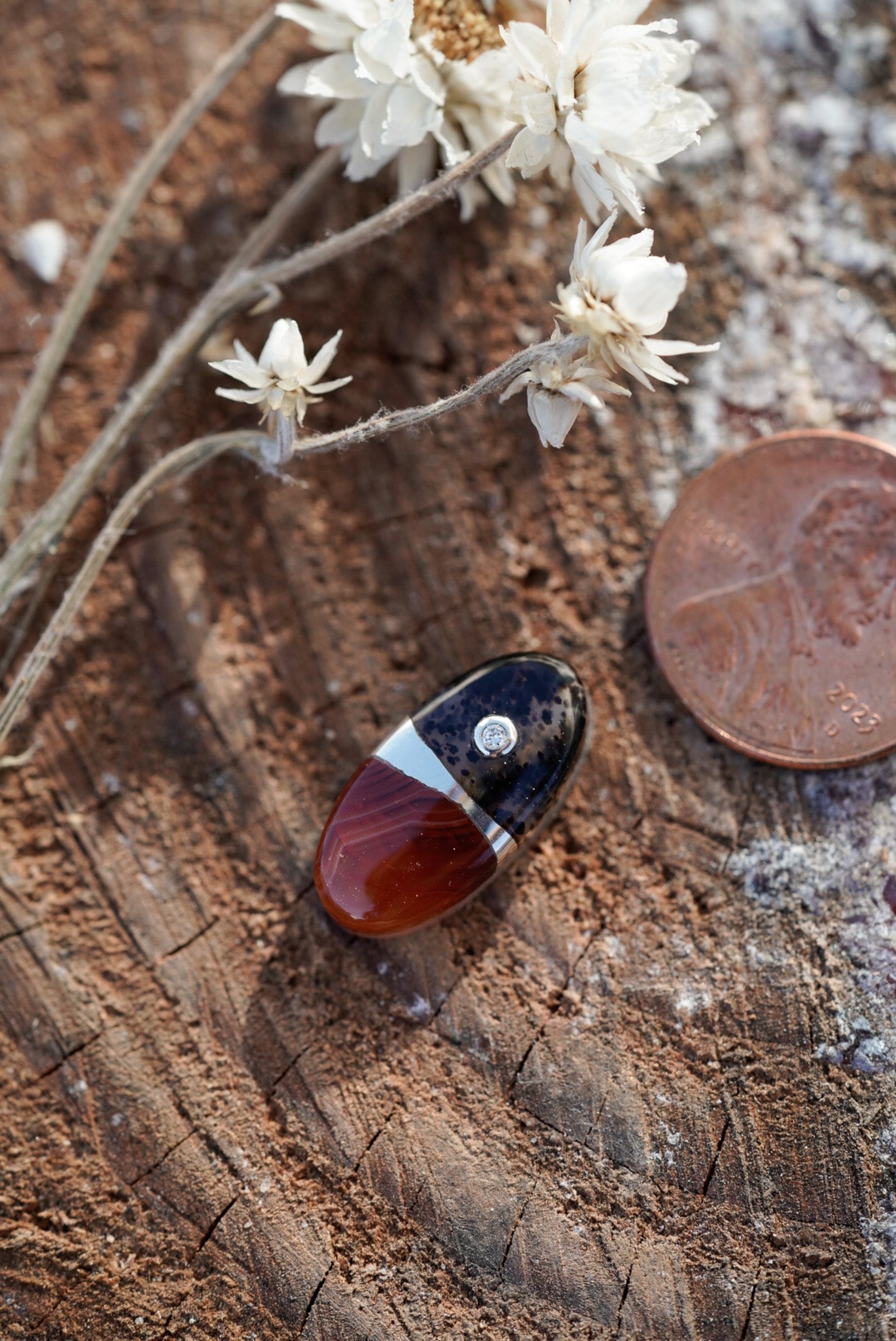 Kintarsia Cabochon - Diamond Accent No.6