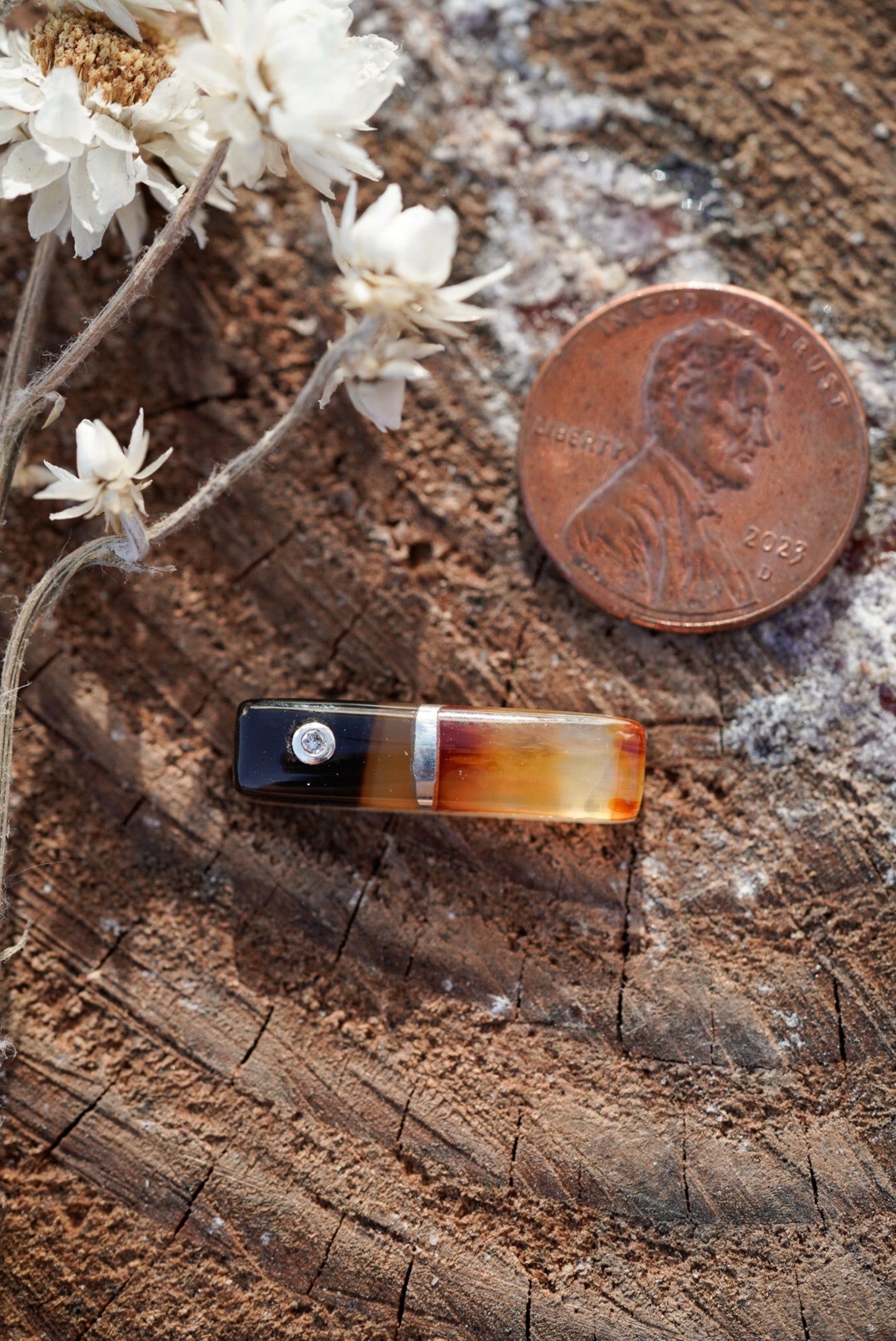 Kintarsia Cabochon - Diamond Accent No.1