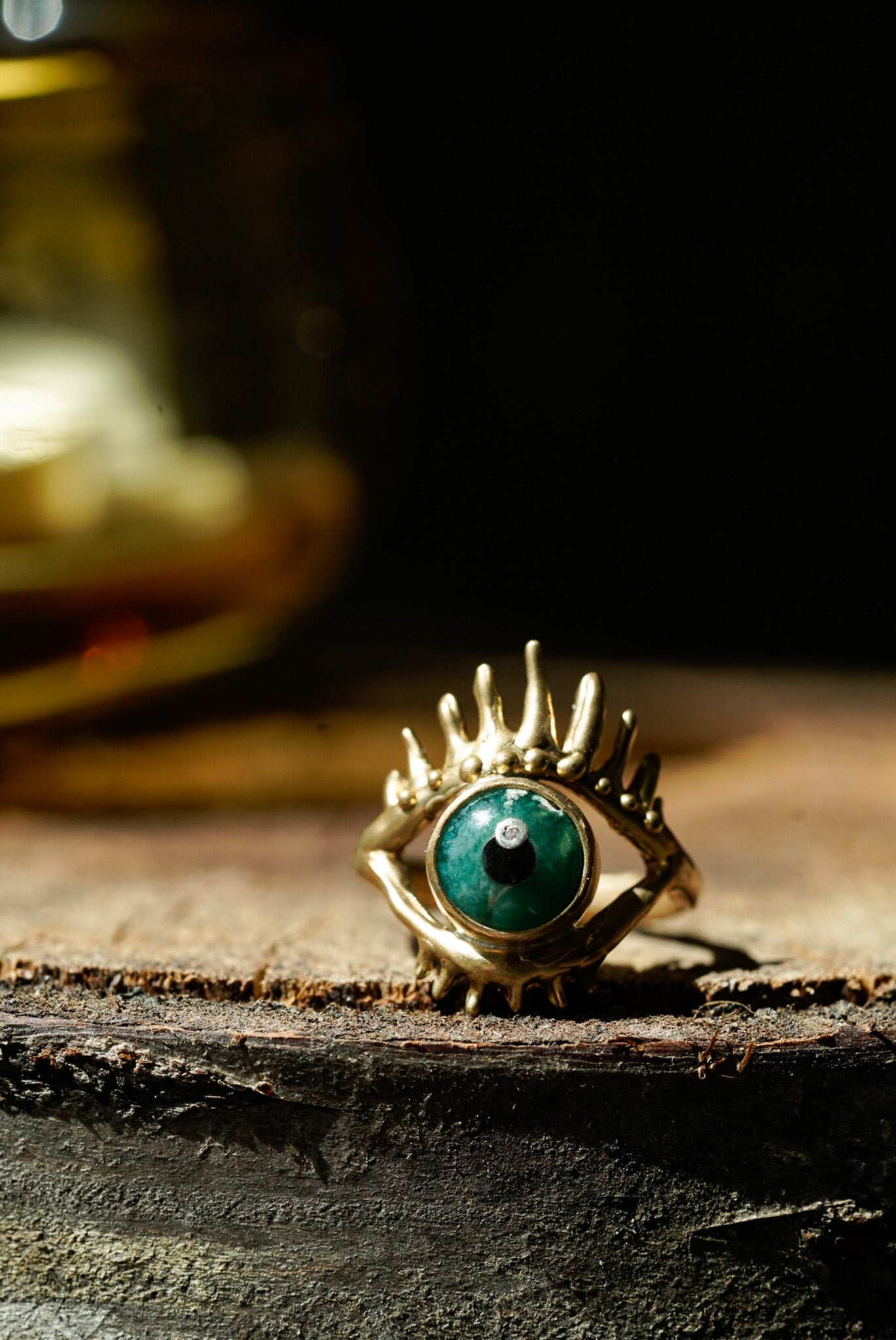 The Eye Ring Brass Green Iris - Size 7.5