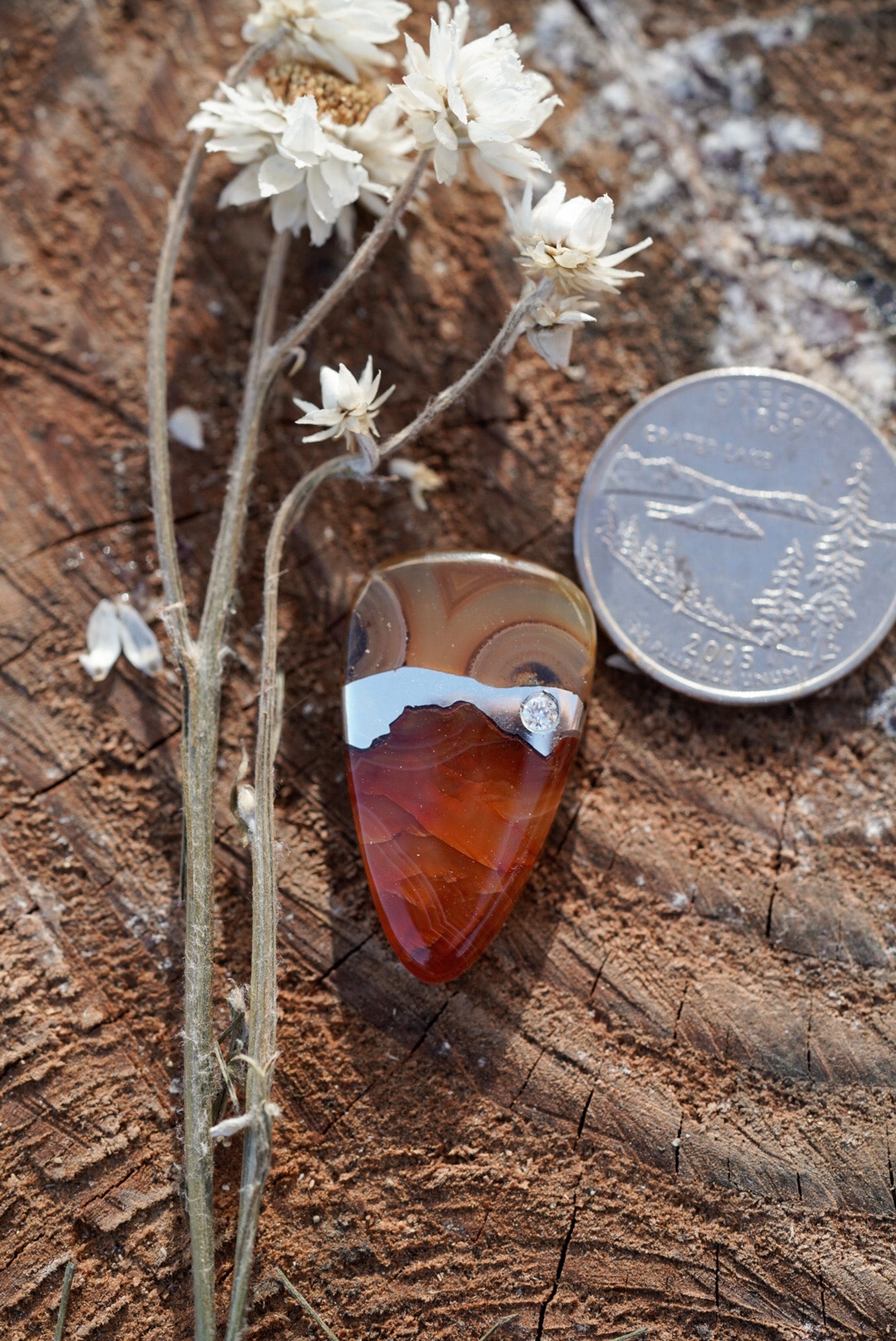 Kintarsia Cabochon - Diamond River No.1