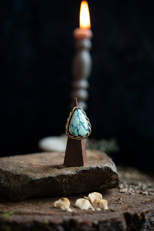 Statement Variscite Ring - Gold Fill Twist - Size 8.25-8.5